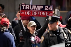 Trumpove pristalice u New Yorku. (Foto: AP/Bryan Woolston)