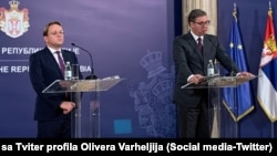 Oliver Varhelji, evropski komesar za proširenje, i predsednik Srbije Aleksandar Vučić (Foto: Tviter profil Olivera Varheilja)