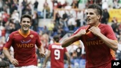 Klub AS Roma, Italia hanya bermain 0-0 melawan Verona dalam pertandingan hari Selasa (1/5).