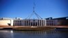 FILE - Halaman depan Gedung Parlemen Australia di Canberra, 16 Oktober 2017. (REUTERS/David Gray)