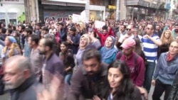 Protesters in Istanbul Decry Bomb Attacks in Ankara