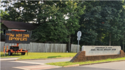 Police Departments Across US Dig Deeper to Attract Recruits
