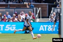 آلیسا تامپسون