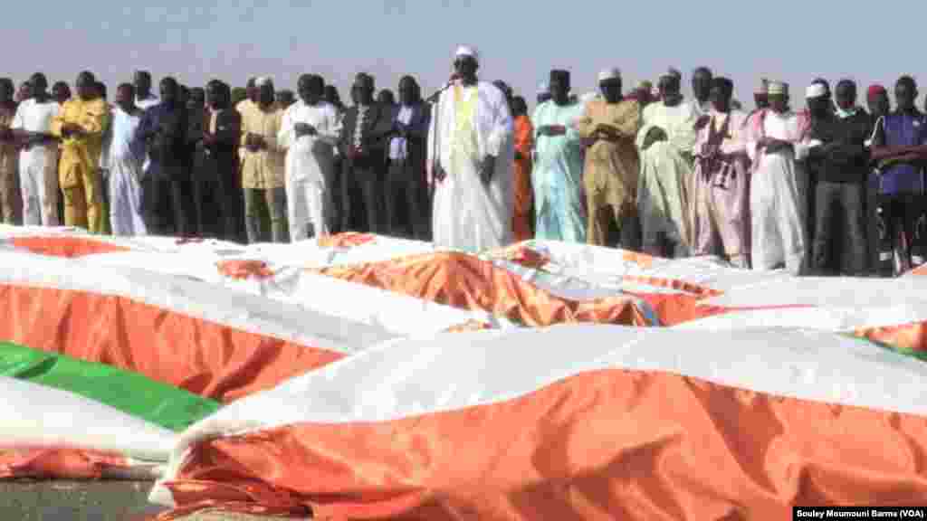 Nijar: Jana'izar Sojoji 71