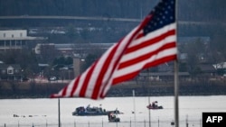 29 Ocak’ta Ronald Reagan Washington Ulusal Havaalanı yakınlarında yolcu uçağıyla çarpışarak toplam 67 kişinin ölümüne neden olan askeri helikopterin, ordu helikopterinin kullandığı maksimum 61 metre irtifanın takriben 30 metre üzerinde olduğu belirlendi.