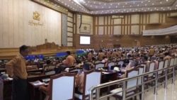 Aung San Suu Kyi’s Nominee Moves Closer to Myanmar Presidency