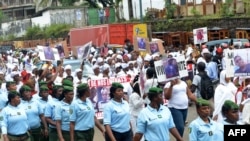 Marche de femmes contre l'éventuel 3ème mandat d'Alpha Condé à Conakry le 23 octobre 2019.