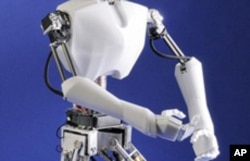 Carbon-fiber tubes and custom-milled aluminum parts give CHARLI a strong but lightweight body.