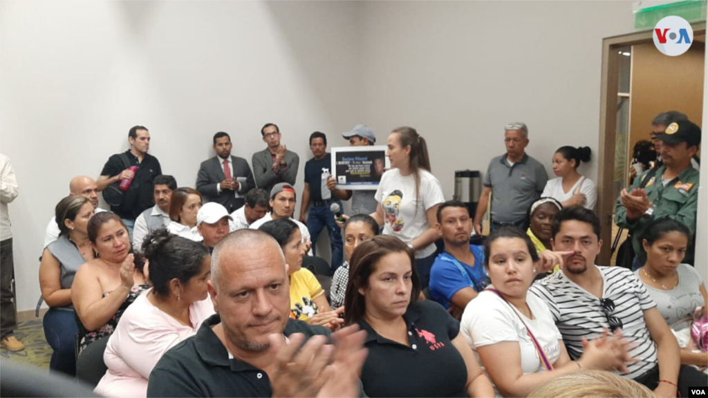 La comisión dijo en un mensaje a través de su cuenta de Twitter que los venezolanos &ldquo;buscan comida, escuela, atención médica, protección&rdquo;. (Foto: Hugo Echeverry)