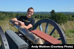 Saratoga Battlefield is where, in the autumn of 1777, American forces met, defeated and forced a major British army to surrender. This crucial victory renewed patriots’ hopes for independence.