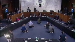 La juge Amy Coney Barrett a franchi le premier obstacle à sa confirmation