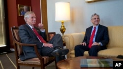 Judge Merrick Garland, right, President Barack Obama's choice to replace the late Justice Antonin Scalia on the Supreme Court, meets with Sen. Angus King, an independent from Maine, on Capitol Hill in Washington, April 13, 2016. 
