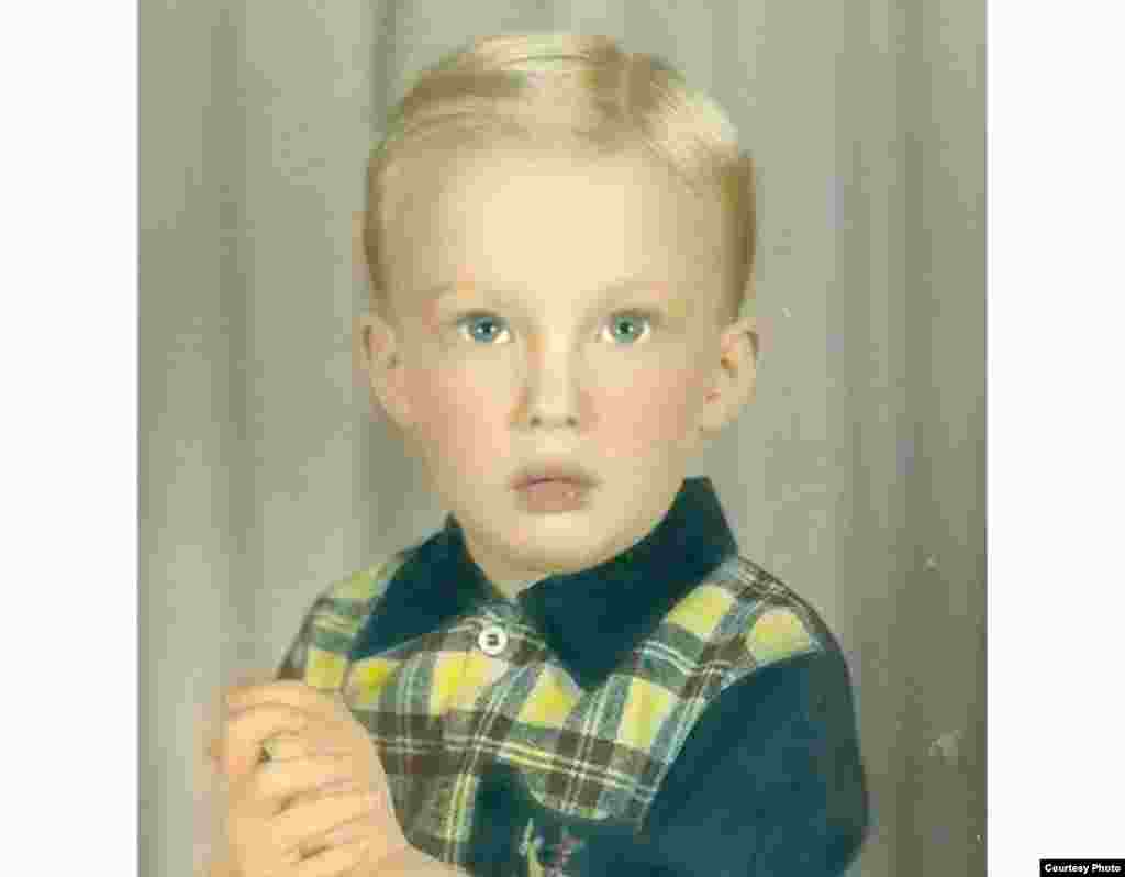 Donald Trump was born June 14, 1946 in New York City. (Public domain)