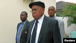 FILE - Opposition leader Etienne Tshisekedi (front), president of the DRC's UDPS party, attends the 14th Francophonie Summit in Kinshasa, DRC.