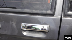 Damaged caused by bullets fired on Haitian Deputy Printemps Belizaire’s car Saturday afternoon, July 6, 2019 (Photos by M. Vilme/VOA Creole) 