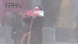 New York Battles Snow