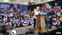Democratic presidential candidate Hillary Clinton talks to supporters after her victory in the South Carolina Democratic presidential primary in Columbia, Feb. 27, 2016. (W. Gallo/VOA)