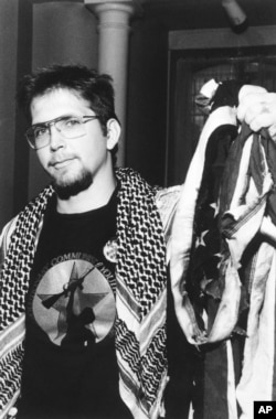 Gregory "Joey" Johnson, 33, in 1989. (AP Photo/David Cantor)