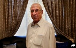 Pakistan's Mohammad Ishaq talks to the Associated Press in Rawalpindi, Pakistan, Aug. 1, 2017. Octogenarian Mohammad Ishaq's memories of the creation of Pakistan from a larger India are filled with frightful images, including a young Sikh boy from his neighborhood.