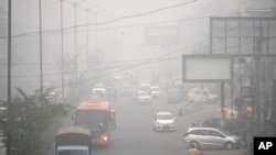 အိန္ဒိယနိုင်ငံက လေထုညစ်ညမ်းမှုမြင်ကွင်း