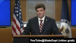 تامی پیگت، یک سخنگوی وزارت امور خارجه آمریکا