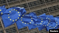 Uni Eropa tengah membahas kemungkinan sanksi ekonomi tambahan terhadap Rusia. (Foto: ilustrasi).