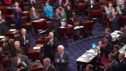 Décès du sénateur John McCain à l'âge de 81 ans (vidéo)