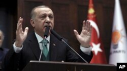 Presiden Turki Recep Tayyip Erdogan memulai lawatan ke Afrika (foto: dok). 