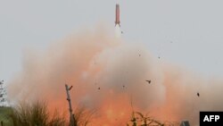 Sistem pertahanan darat-ke-udara Patriot digunakan dalam latihan gabungan antara tentara AS dan Filipina di San Antonio, Zambales, di utara Manila, pada 25 April 2023. (Foto: AFP/Jam Sta Rosa)