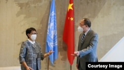 Menlu RI Retno Marsudi membahas situasi Palestina-Israel dengan Presiden DK PBB Zhang Jun di markas PBB, New York, Kamis, 19 Mei 2021. (Courtesy: Twitter Menlu RI). 