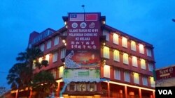 马六甲旅游业的核心离不开明代航海家郑和。（美国之音朱诺拍摄，2016年11月17日）