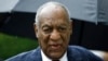 Bill Cosby llega a la audiencia de su sentencia en el juzgado del condado de Montgomery, en Norristown Pennsylvania.