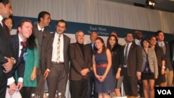 Egyptian and American Gabr Fellows starting a five-city tour in the U.S., , Washington, Oct. 30, 2013 (M. ElShinnawi/VOA). 