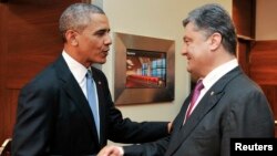 Presiden AS Barack Obama saat bertemu Presiden Ukraina Petro Poroshenko di Warsawa, Polandia (foto: dok).