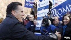 La declaración de impuestos de Romney también revela que parte de sus activos financieros están depositados en el exterior en lugares como las Islas Caymán