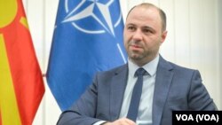 Не може постојано сè да се дава, бидејќи треба да го гледаме нашиот македонски интерес, вели Владо Мисајловски за можните нови пакети воена помош за Украина