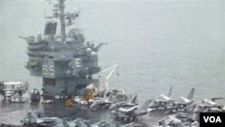 El portaaviones USS Enterprise inició su último viaje al servicio de la armada estadounidense.