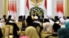Presiden Joko Widodo memberikan sambutan pada peringatan Maulid Nabi Muhammad SAW di Istana Bogor, Kamis 30/11. (Foto: Biro Pers Istana).