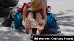 Colleges and universities are starting to recognize kindness as a factor for admissions. 