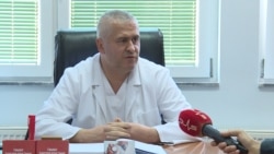 Oni koji su u nekoj rodbinskoj vezi sa mnom ili sa pojedinim članovima ovde, imaju pravo da žive i rade i da se zapošljavaju: Dejan Perić