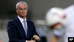 Claudio Ranieri alors entrineur de la Grèce lors d'un match contre la Finlande, Grèce, le 15 novembre 2015
