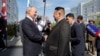 Pemimpin Korea Utara Kim Jong Un bertemu dengan Presiden Rusia Vladimir Putin di Kosmodrom Vostochny di Oblast Amur Wilayah Timur Jauh, Rusia, 13 September 2023. (Foto: KCNA via Reuters)