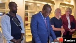 French and U.S. hostages released in Niamey