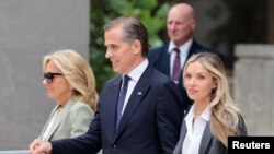 Поротата во судењето на Хантер Бајден го прогласи за виновен по сите три точки, во Вилмингтон, Делавер