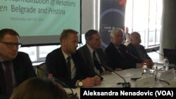 Sa konferencije“Izazovi i perspektive procesa normalizacije odnosa Beograda i Prištine” (Foto: VOA)