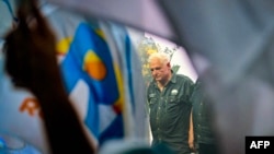 (ARCHIVOS) El expresidente y candidato presidencial panameño Ricardo Martinelli asiste a un mitin político en la ciudad de Panamá el 3 de febrero de 2024.