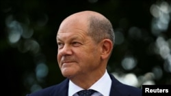 Пораката која врвот на Унијата ја испрати денеска од Берлин е дека сега моментот е поинаков од оној од пред 10 години и дека тоа регионот на Западен Балкан треба да го искористи