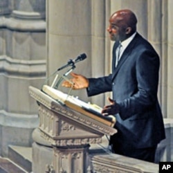 Rory Sparrow, NBA VP of Player Development speaks at Manute Bol's funeral at the Washington National Cathedral, 29 Jun10