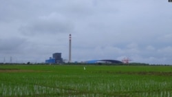 PLTU 1 Jawa Barat Indramayu berbahan bakar batubara di Desa Sumur Adem, Kecamatan Sukra, Kabupaten Indramayu, Jawa Barat. (Foto: Sasmito/Ilustrasi )