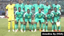L'équipe du Sénégal lors d'un match de qualifications pour la CAN 2019, le 13 octobre 2018. (VOA/Amedine Sy)